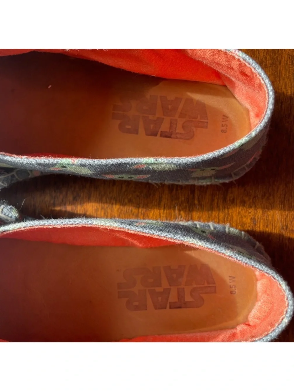 Ubuntu Star Wars The Child Grogu Mandalorian Slip On Espadrilles Womens Size 8.5